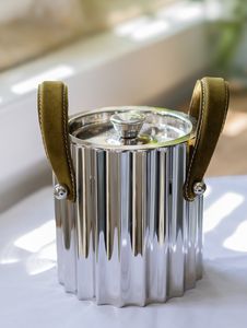 <b>Serving</b> bucket stylish metal drink tub upscale entertaining bucket professional grade ice bucket large <b>serving</b> tub - Product Image 2