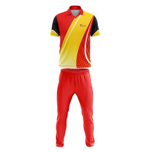 Ensemble d'uniformes sportifs en tissu de haute qualité avec matière respirante, parfait pour l'entraînement, les matchs et les performances d'équipe. - Product Image 1