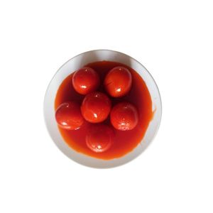 Tomates enteros pelados en jugo de tomate enlatados, de fábrica en Vietnam, los más vendidos, estándar internacional, precio económico. - Product Image 2