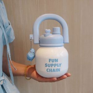 680ml Custom Logo 316 Stainless Steel Portable Vacuum-insulated Large-Capacity Travel Water Bottle for <b>Women</b> - Product Image 5