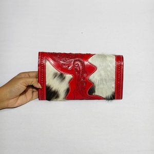 Cartera Corta de Mujer Hecha a Mano con Cierre Plegable de Cuero Genuino Rojo con Estampado Animal Estilo Vintage - Product Image 3