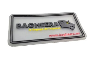 Parches de PVC 3D al por Mayor, Logotipos Personalizados con Nombre de Marca para Ropa Deportiva y Accesorios de Moda - Product Image 2
