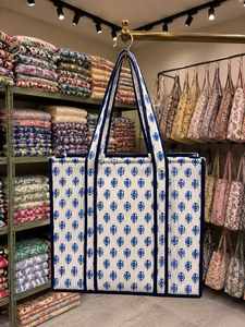 Blue White Printed <b>Canvas</b> <b>Tote</b> Bag Lady Vintage Bohemian Fashion Minimalist Style All Seasons Winter Shopping Reusable Bag - Product Image 1