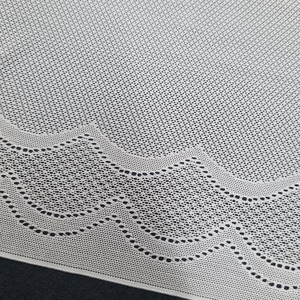 ผ้าลูกไม้ลายตาข่ายแบบสแกลลอป ยืดหยุ่น ระบายอากาศได้ดี น้ำหนักเบา ขนาด 42 ซม. ผลิตจากไนลอนผสมสแปนเด็กซ์ สำหรับชุดชั้นใน ชุดนอน และเครื่องแต่งกาย - Product Image 1