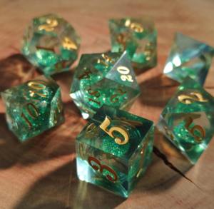 Prix d'usine : Ensemble de dés en résine polyédriques de haute précision pour DND RPG, équipement de jeu de table, dés pour chaîne d'approvisionnement en gros - Product Image 6