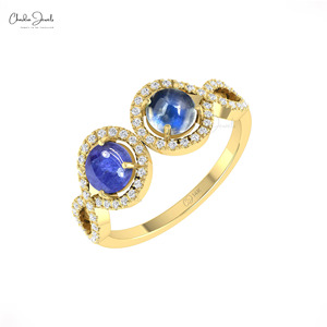 Anillo de compromiso de oro de 14k para mujer con doble halo, 0.9 CTW, con piedra cabujón redonda, piedra lunar arcoíris y diamantes. - Product Image 4