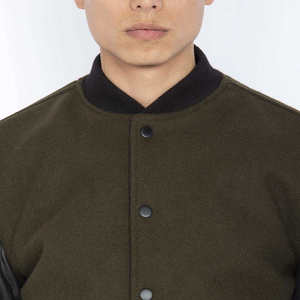 แจ็คเก็ตวาร์ซิตี้ฤดูหนาวปักโลโก้ตามสั่ง แขนหนัง สีดำ สำหรับคู่รัก สไตล์วิทยาลัย เบสบอล แจ็คเก็ตเลตเตอร์แมนผู้ชาย ปักลายด้านหน้า - Product Image 5