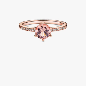 Anillo de compromiso premium de oro rosa de 18 quilates con piedra preciosa redonda rosa y diamantes de laboratorio pavé – Joyería fina minimalista de lujo para mujer - Product Image 1