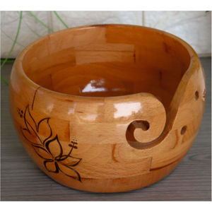 Cuenco de Madera Hecho a Mano para Hilos de Tejer y Ganchillo - Cuenco Grande de Almacenamiento de Hilos de Madera de Mango con Gancho y Accesorios de Tejer - Product Image 2