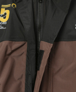 Nouvel ensemble coupe-vent en nylon pour homme avec logo personnalisé RTS, panneaux contrastés et pantalon, idéal pour l'été, respirant, style streetwear, veste zippée. - Product Image 4