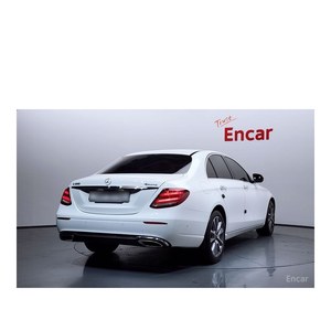 Mercedes-Benz E-Class E300 4MATIC Avantgarde June 2019 Model 107,093 km Automatic Gearbox Leather Seats Rear Camera Left - Product Image 2