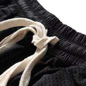 Fabricantes de pantalones cortos de baloncesto de malla personalizados de calidad OEM para hombre - Product Image 6