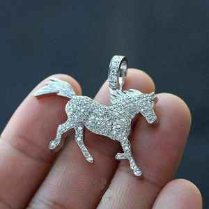 Colgante de Caballo con Incrustaciones de Moissanita, Plata 925, para Amantes de los Animales Ecuestres, Joyería Hip Hop, Regalos para Amantes de los Caballos - Product Image 4
