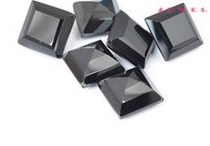 Prix de gros Spinelle noire naturelle, pierre précieuse en vrac à facettes, forme carrée, tailles disponibles pour la fabrication de bijoux - Product Image 3