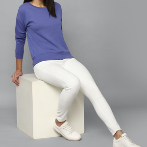 Sudaderas Cálidas de Invierno para Mujer, Ropa Deportiva con Logotipo, Sudaderas Casuales Holgadas en Negro y Blanco / Suéter - Product Image 3