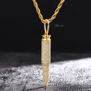 Colgante de Plata 925 Chapado en Oro con Diseño de Punta de Diamante Cultivado en Laboratorio, Joyería Hiphop Unisex para Uso Diario - Product Image 2