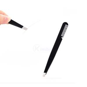 Pince à épiler noire KIMBEL INDUSTRY avec peigne intégré, en acier inoxydable, double fonction, kit de toilettage facial de précision, écologique - Product Image 3