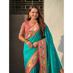 Sari en soie douce bleu aqua Elite Weaves Swan Rajhans Paithani, foulards et châles ethniques 650g - Product Image 5