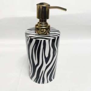 Luxury White <b>Wooden</b> <b>Bathroom</b> <b>Accessories</b> Set Durable Dispense Featuring Printed Soap for Modern Homes and Hotels - Product Image 2