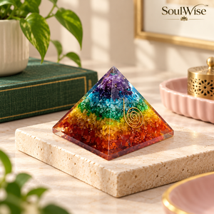 Pyramide d'orgonite arc-en-ciel sculptée à la main en pierre précieuse, décoration en cristal de Chine pour la méditation, la maison ou comme cadeau - Product Image 2