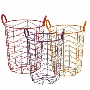 Panier de rangement en fil métallique personnalisé en gros pour hôtels et restaurants – Étagère en panier grillagé noir thermolaqué sur mesure - Product Image 6