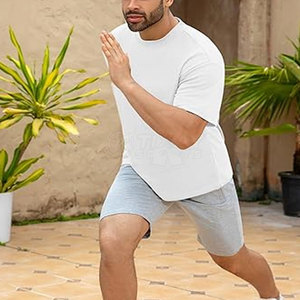 Camisa de hombre con hombros caídos, enfocada en la comodidad, transpirable, 100% algodón, para ropa urbana, estilo casual y comodidad durante todo el día. - Product Image 6