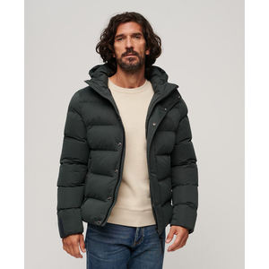 Veste d'hiver matelassée pour homme de haute qualité, col montant, couleur unie, best-seller, usage extérieur, prix raisonnable - Product Image 1