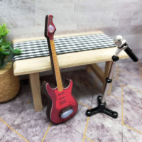 Mini modèle de guitare en bois, figurine de guitare électrique, instrument de musique rouge, décoration pour maison de poupée, décor de scène DIY pour les plus de 14 ans