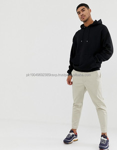 Sudadera con Capucha Negra con Logotipo Bordado Personalizado de Fábrica OEM, 100% Algodón, Sudadera con Capucha Lisa para Hombre - Product Image 4