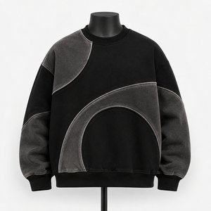 Sudadera de color negro carbón para hombre, con bloques de color, cuello redondo, forro polar, fabricante de sudaderas personalizadas - Product Image 1