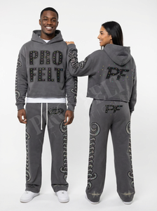 Ensemble de survêtement personnalisé OEM ODM avec logo orné de strass, décontracté, deux pièces, comprenant un sweat à capuche court et un pantalon, tenue de sport décorative - Product Image 4