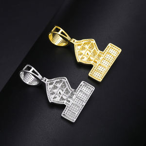 Pendentif poing plaqué or 18 carats avec incrustation de strass, style hip-hop, bijoux de mode unisexe, cadeau - Product Image 3