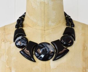Artistic <b>Statement</b> Horn <b>Necklace</b> Designed For Fashion Enthusiasts Seeking Unique Handmade Jewelry With Timeless Style Appeal - Product Image 4
