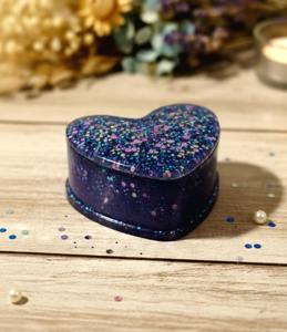 Boîte à bijoux en résine florale artisanale de qualité supérieure, organiseur décoratif pour bibelots, petit conteneur cadeau personnalisé en résine - Product Image 3