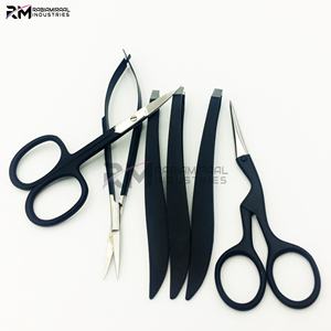Ensemble de ciseaux à cuticules RMI Silver Shin Tip et ciseaux à ressort couleur noir mat / pince à épiler pour sourcils - Product Image 6