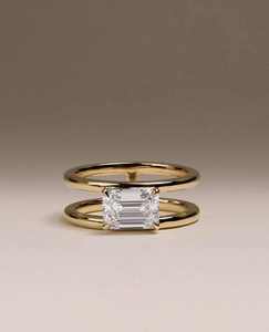 Bague de fiançailles en diamant de laboratoire taille émeraude en or 14K 18K certifiée IGI, bijou de mariage solitaire pour femme - Product Image 3