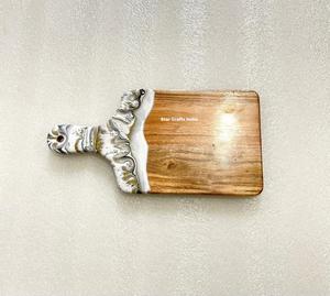 Planche à découper en bois de rose et résine époxy personnalisée, avec longue poignée, style luxueux - Product Image 1