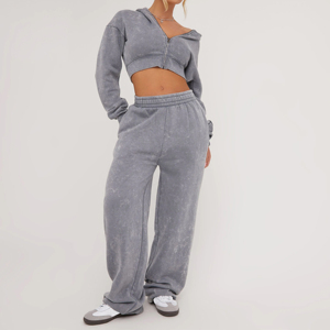<b>Women's</b> Lightweight Training Tracksuit Set Full Sleeve Sports <b>Jacket</b> and Elastic Waist Pants for Active Lifestyle Comfort - Product Image 3