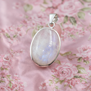 Pendentif en Pierre de Lune Arc-en-ciel Bleue Naturelle, Cabochon Ovale en Argent Sterling 925, Collier Cristal de Guérison Plaqué Or, Bijoux pour Femme - Product Image 4