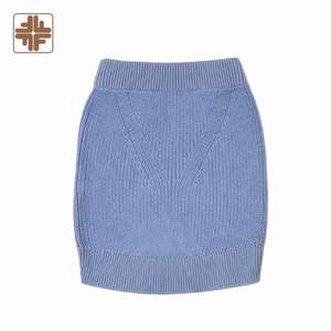 Suéter para Perro de Algodón Orgánico Sostenible, Estilo Moderno Clásico, Color Verde Lima/Aceituna, para Primavera - Product Image 4