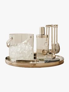 Outils de cocktail haut de gamme, décoration de table sophistiquée, accessoires de cuisine de luxe, style de comptoir de bar, accents métalliques pour la maison, fête - Product Image 2