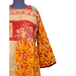 Robe tunique longue style bohème moderne pour femme, coupe trapèze, imprimé sérigraphié, 100% coton kantha, manches trois quarts, naturelle - Product Image 2