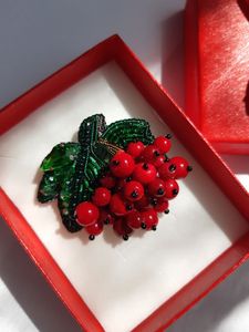 MD HANDICRAFTS Vintage Style Embroidered Beaded Brooch Pin with Premium Handcrafted Design <b>for</b> Unisex <b>Wedding</b> Occasions - Product Image 3