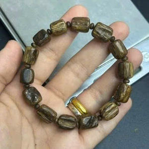 กำไลข้อมือไม้กฤษณาเวียดนามจากโรงงานโดยตรง ไม้หอมธรรมชาติ สไตล์วินเทจ ของขวัญครบรอบ สำหรับทุกเพศ คุณภาพส่งออกดีที่สุด - Product Image 2