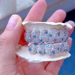 Grillz de Moissanita Personalizados, Bicolor Azul y Blanco, de Plata 925, con Incrustaciones de Piedras, que Pasan la Prueba del Diamante, Joyería Hiphop para Dientes - Product Image 6