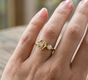 Anillo de Diamante Cultivado en Laboratorio con Certificado IGI, Diseño de Flor Rosa con Banda Trenzada en Oro Sólido de 14K, Joyería Romántica y de Promesa - Product Image 2