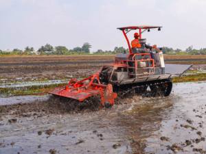 Hogico รถไถทางการเกษตรแบบ3-in-1ใช้งานได้70hp ตีนตะขาบผลิตจากเวียดนาม - Product Image 6