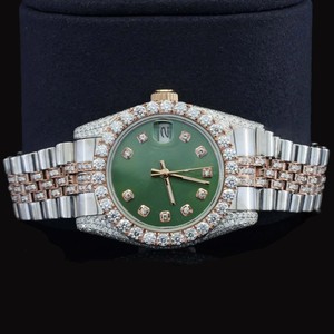 Reloj de pulsera de cuarzo de 41 mm con esfera verde y diamantes de moissanita, diseño de última generación para hombre, con fecha automática y detalles incrustados. - Product Image 2