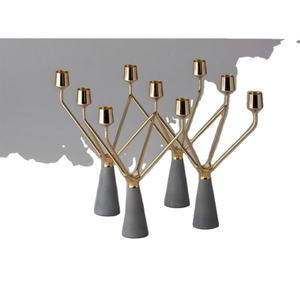 Bougeoir en métal décoratif pour la maison bougeoir de couleur dorée de la plus grande qualité à un prix attractif - Product Image 1