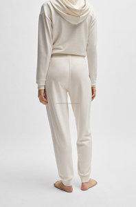 Ensembles de sweat à capuche et de pantalons pour femmes, légers et de marque personnalisée, survêtements d'entraînement sportif de style hivernal pour femmes - Product Image 6